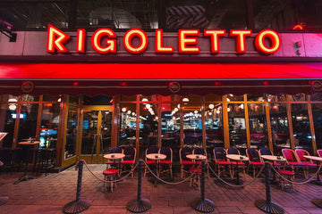 Chaise bistrot parisien en rotin : élégance et confort