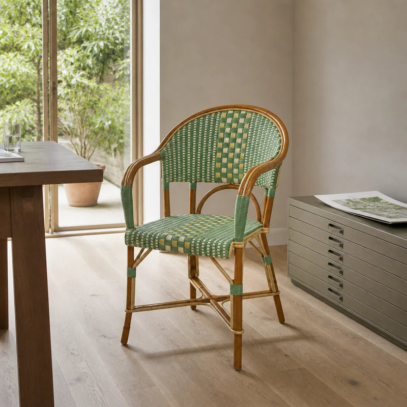Table de chêne, salle à manger neutre
